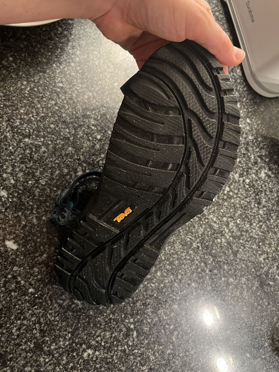 Chaussures femmes: Teva 40 – Neuf (Voir description) à Fribourg par ele_9gt8 6
