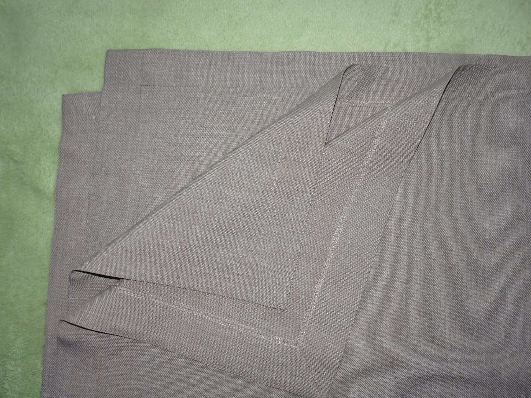 Sonstige Tischwäsche: Tischtuch 111cm x 170cm, hellbraun, pflegeleicht – Gebraucht aus Berikon von Ponderoso