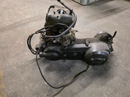 Motor Honda 125 Lead und Peugeot SX 125