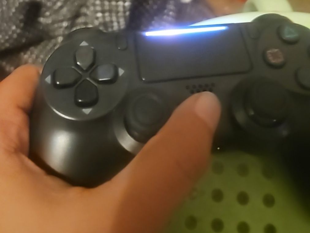 Konsolen: Fabrikneu, geöffnet und getestet PS4 Controller – Neu (gemäss Beschreibung) aus Lohn-Ammannsegg von Hohoho92 2