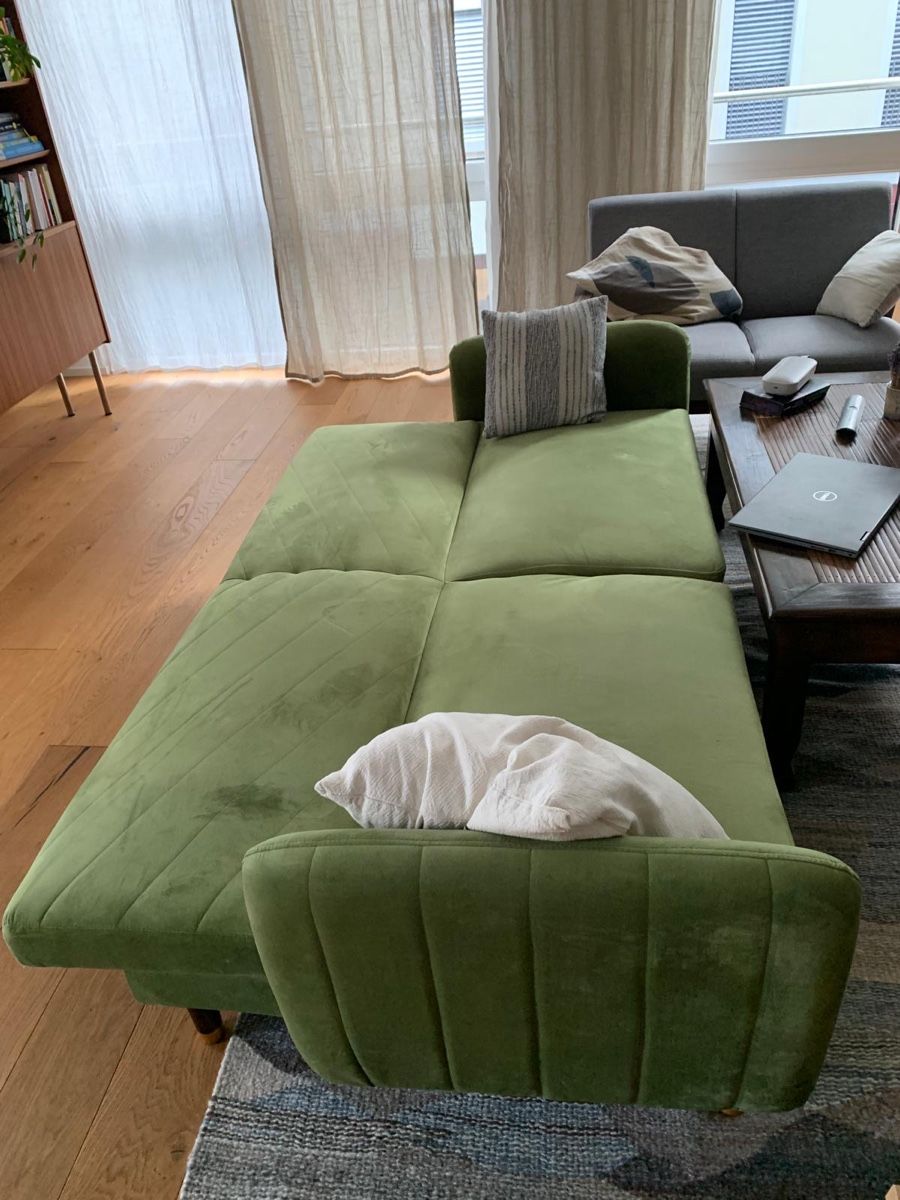 Sofas: Grünes Samt Schlafsofa – Gebraucht aus Zürich von lou_q5l7 1
