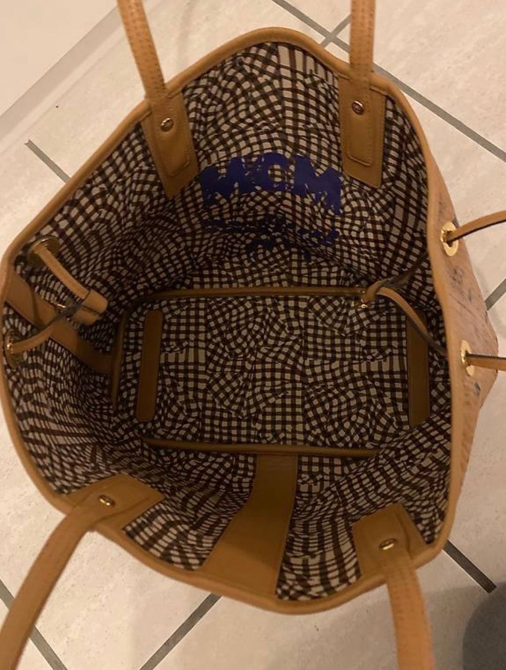 Mcm Borse da donna: MCM Shopper – Usato da Lausen venduto da sim_hgp6 4