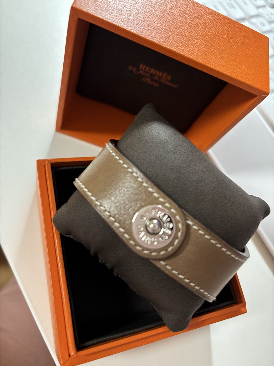 Hermès Bracciali & Braccialetti: Hermes Armband H Leder – Nuovo (secondo la descrizione) da Auenstein venduto da sonnenschein1256 2