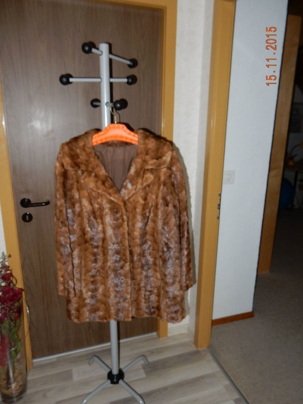 Nerz Vestes: Nerz Kopf Jacket – D'occasion à Niederurnen par Viragoxv 1