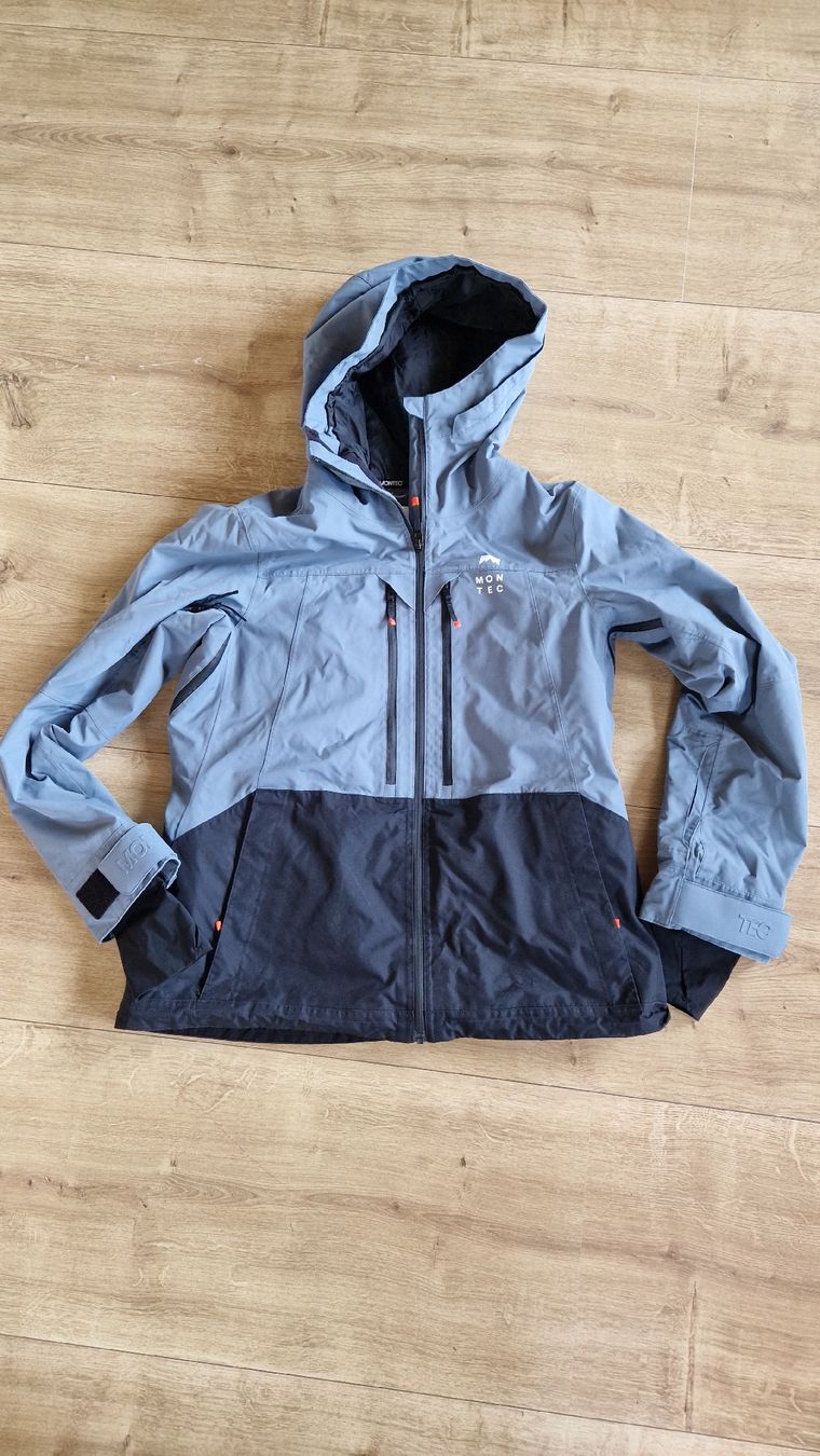 Montec Vestes: Montec Skijacke – D'occasion à Unteriberg par -butterfly-