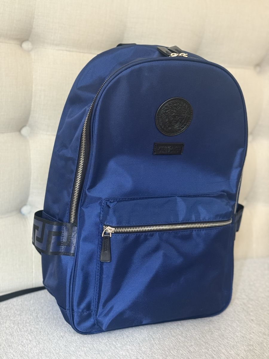 Versace Sacs à dos: Rucksack Versace Parfums dunkelblau – D'occasion à Klingnau par APet2205 2