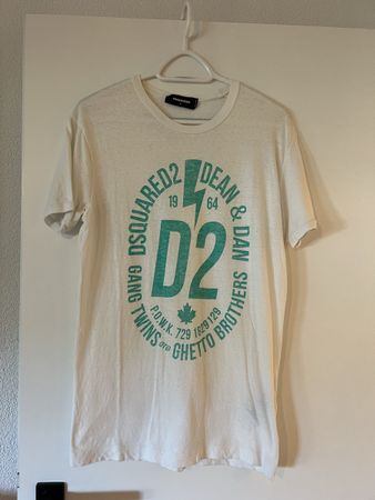 Dsquared2 T-shirt, Size L, new , Stylish!