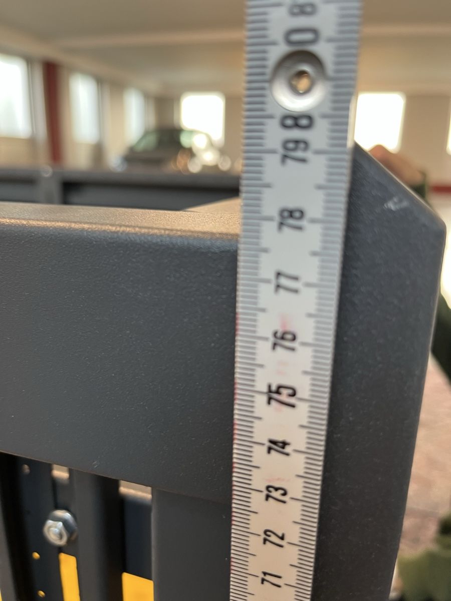 Racks & Ständer: Rack server – Gebraucht aus Gravesano von mdelponte 4