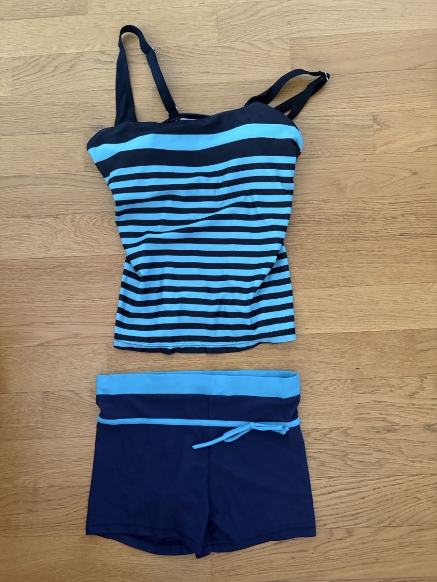 Costumi da bagno & Bikini: Badeanzug Set Bikini, Mädchen 13 J., Gr. 158 - 164 – Usato da Beromünster venduto da msklef