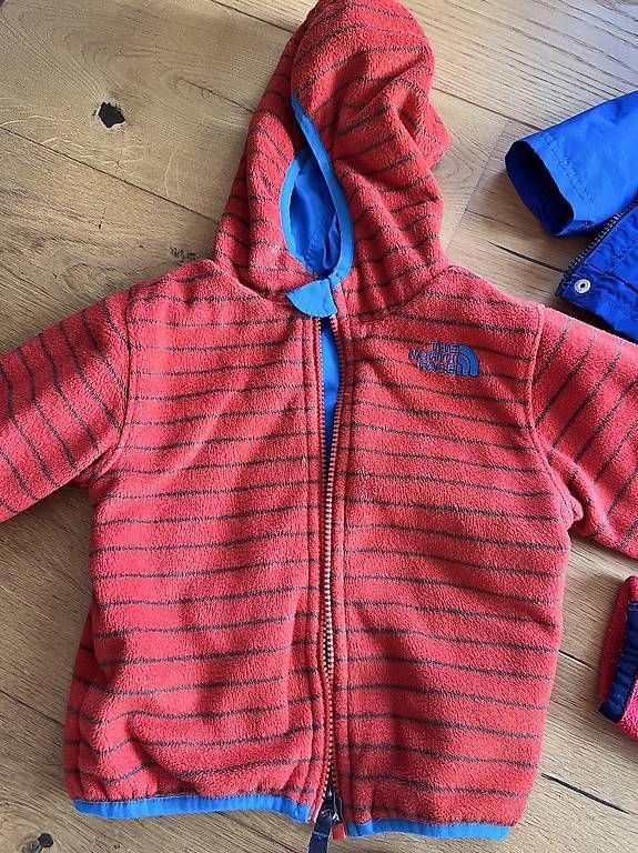 Giacche & Cappotti: Kinderjacken Größe 68-80 North Face Petit Bateau – Usato da Luzern venduto da Sportstudentin 2