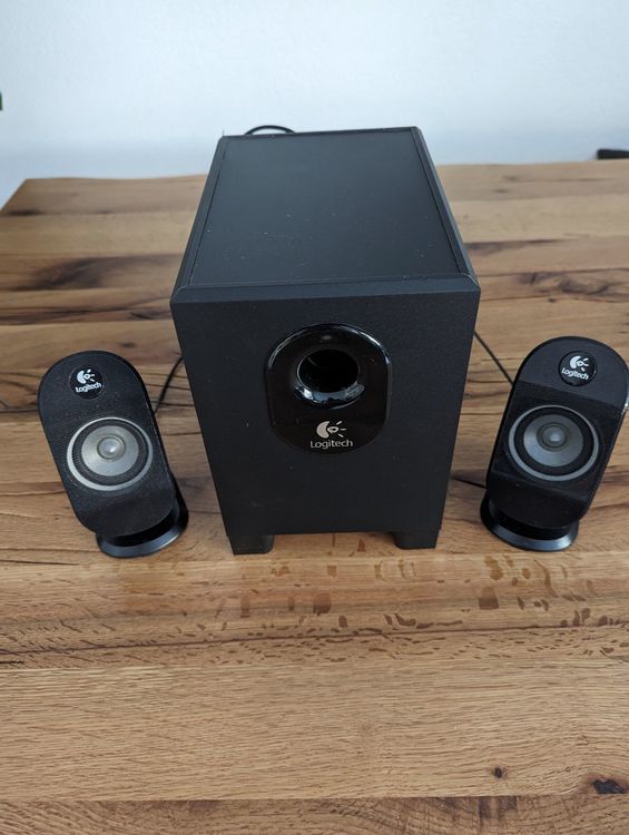Lautsprechersystem Logitech X-210 | Kaufen auf Ricardo