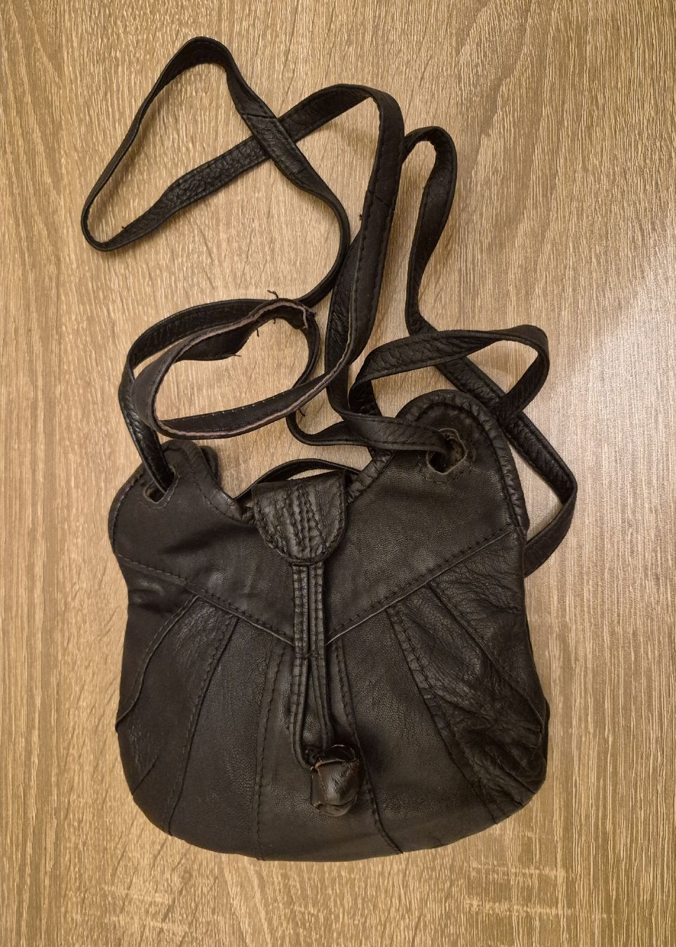 Borse da donna: Vintage Ledertasche, schwarz, klein. – Usato da Bern venduto da Rou_rsz5 3