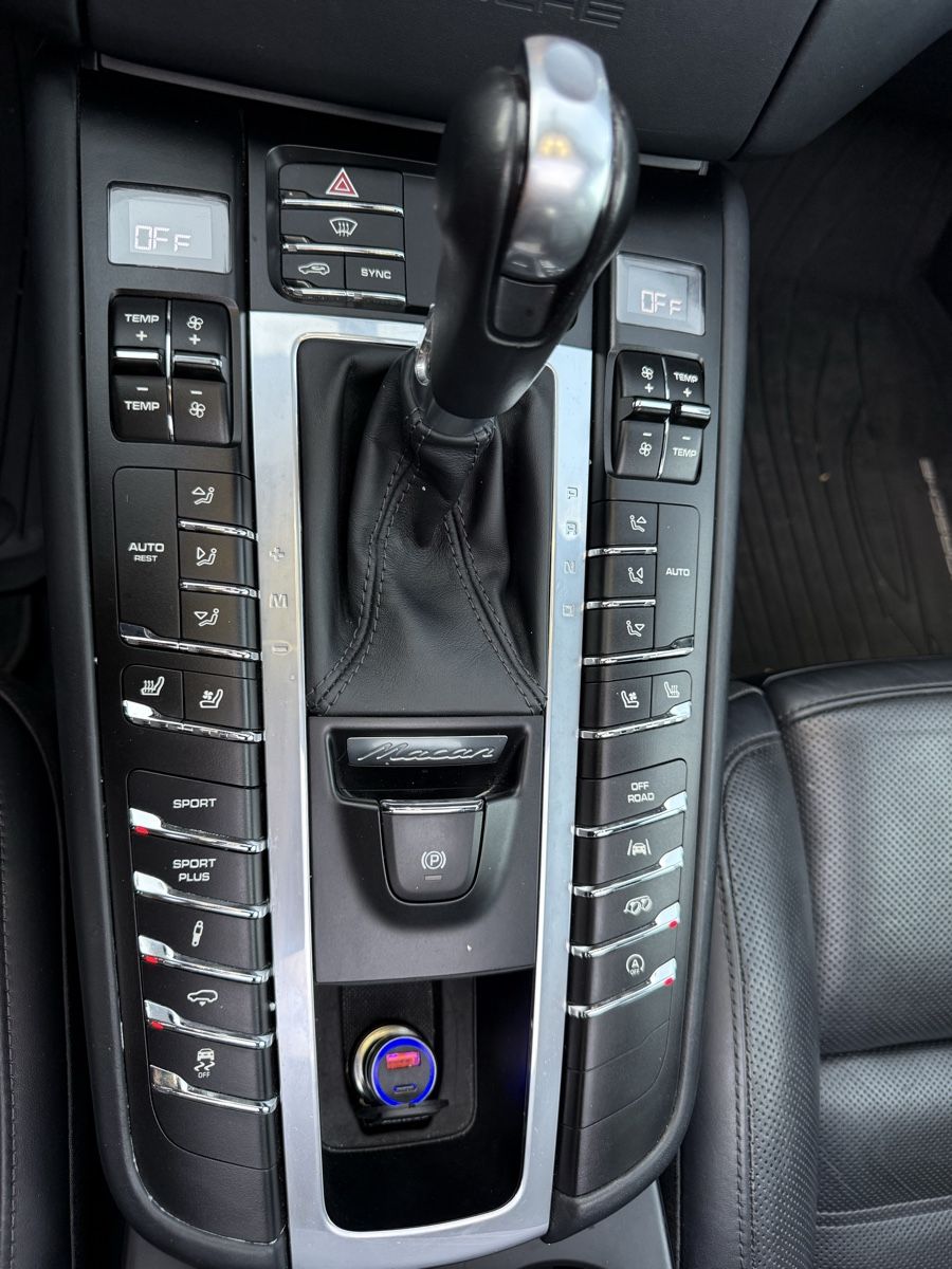 Porsche Automobili: PORSCHE MACAN TURBO (PERFORMANCE PACKAGE) – Usato da Winterthur venduto da Fabio_46 5