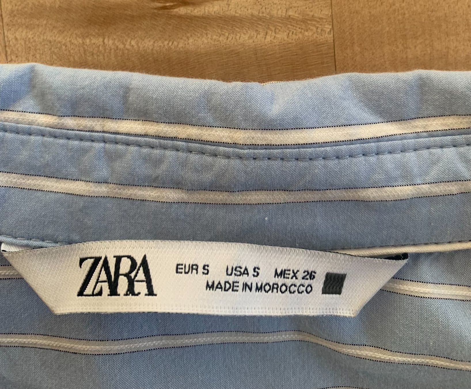 Zara Camicette: Damenbluse blau/weiss gestreift Gr.S – Nuovo (secondo la descrizione) da Azmoos venduto da Verwir64 2