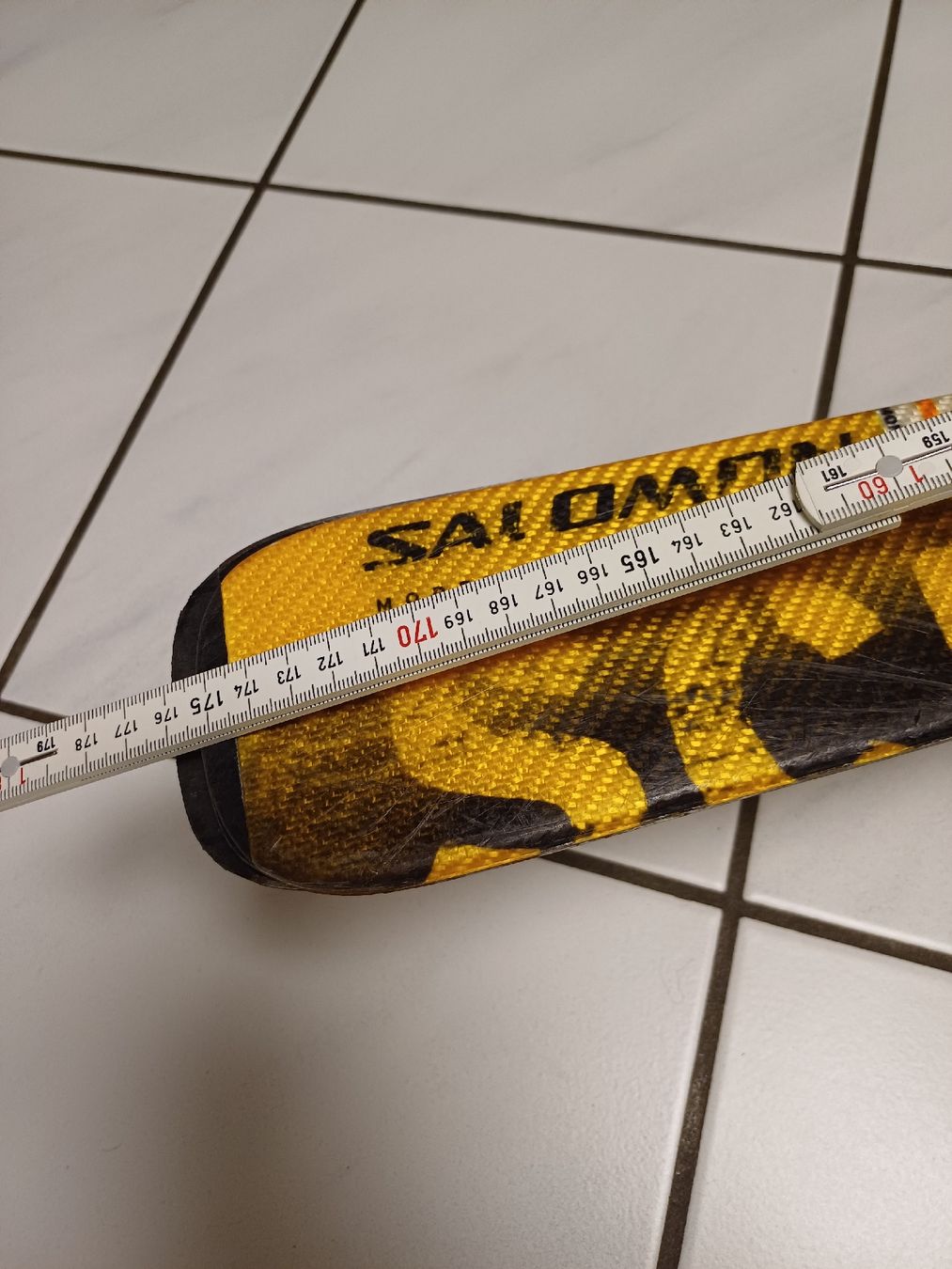 Salomon Sci: Ski von Salomon inkl Bindung – Usato da Bremgarten AG venduto da leharh 1