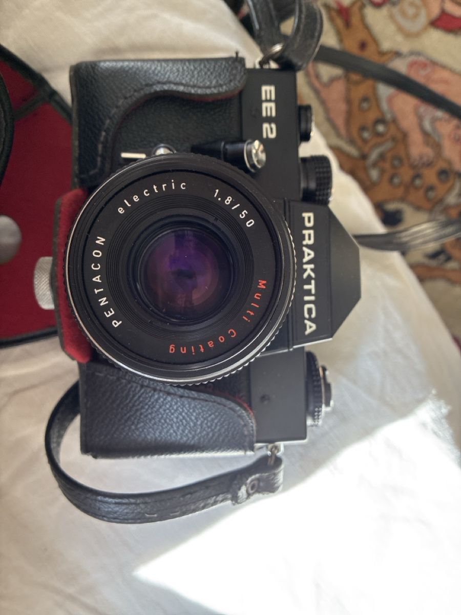 Praktica Appareil photo: Praktica EE2 – Défectueux à Le Grand-Saconnex par aur_27hl