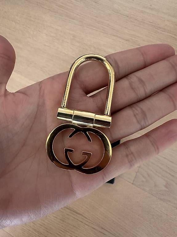 Portachiavi: Gucci Schlüsselanhänger – Usato da Pfäffikon SZ venduto da JasminS.