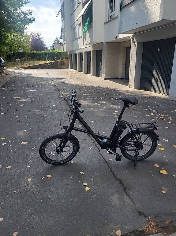 Vélos: Vélo électrique défectueux à vendre - prix à discuter – D'occasion à Nyon par Ertel