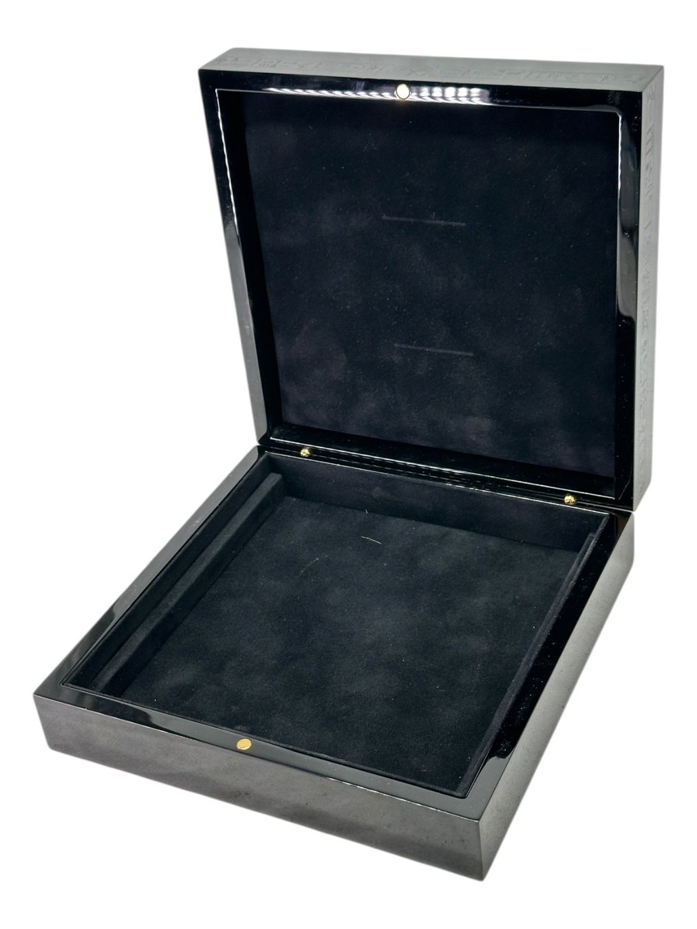 Altro in Decorazioni & Accessori: Superbe écrin de luxe ST. DUPONT édition limitée "Pharaoh" – Usato da Morges venduto da mod_q7tt 2