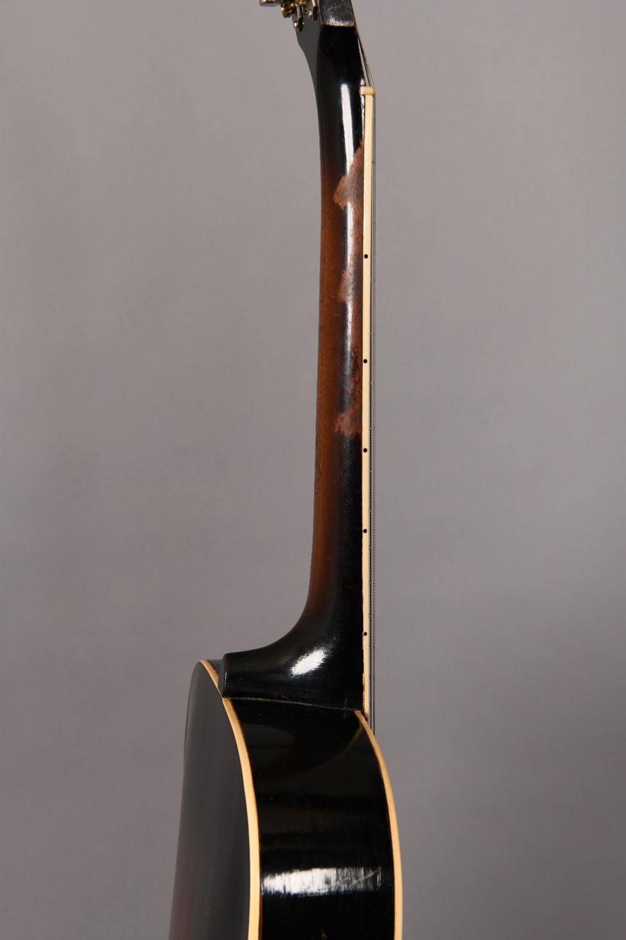 Strumenti musicali: Cromwell Gitarre akustisch, ca. 1938 – Usato da Mollis venduto da diligan 4