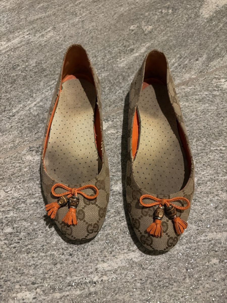 Gucci Damenschuhe: Ballerine Gucci - 38  – Gebraucht aus Davesco-Soragno von Chichijango