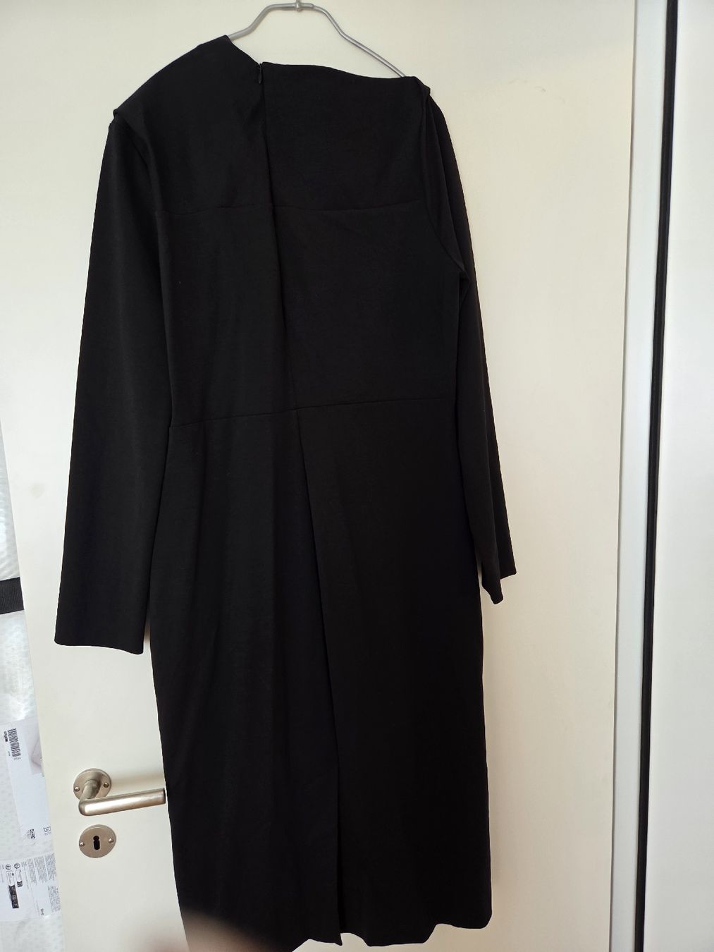 Cos Vestiti: COS Long Sleeve Dress, size L – Usato da Dietikon venduto da Nansula 1