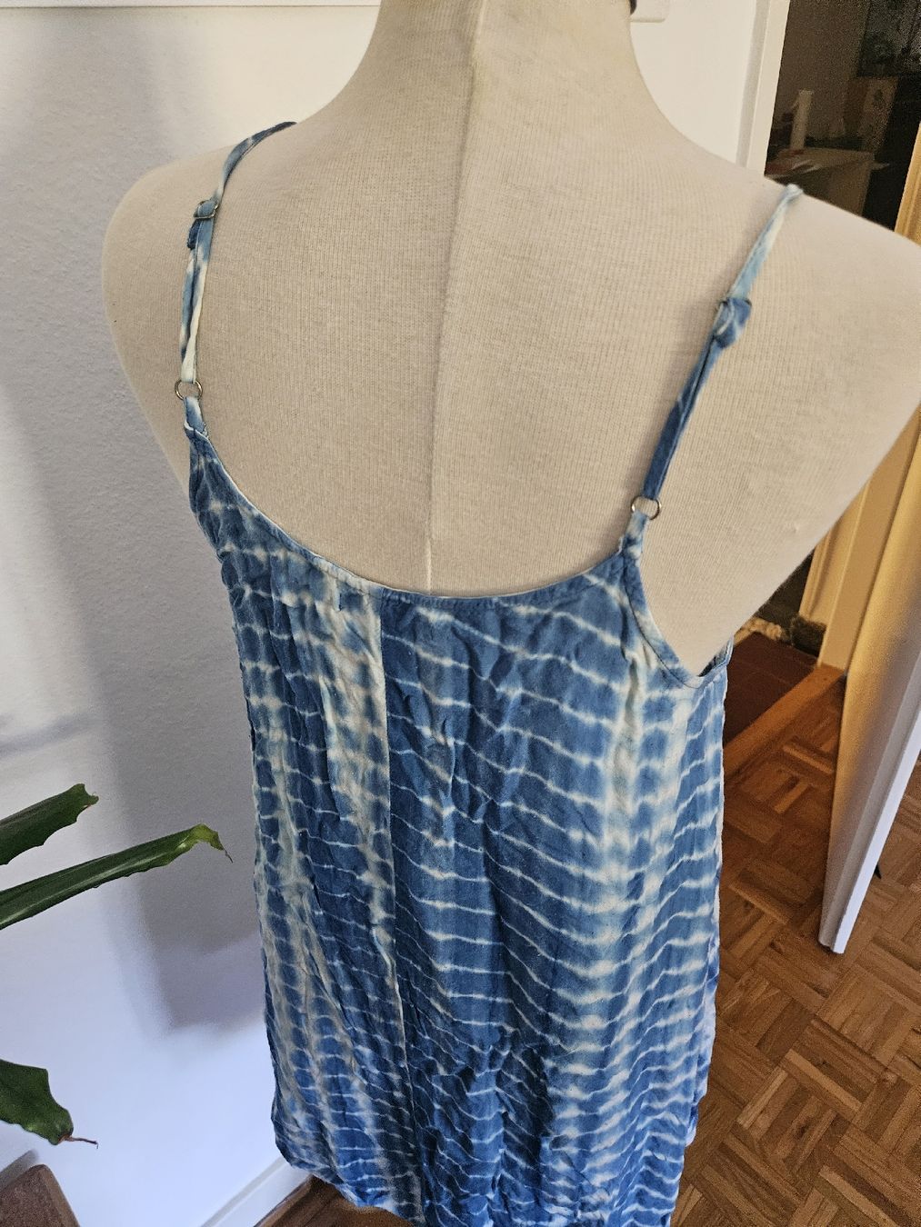 Vestiti: ASOS robe zébrée – Usato da Prilly venduto da kaltri 1