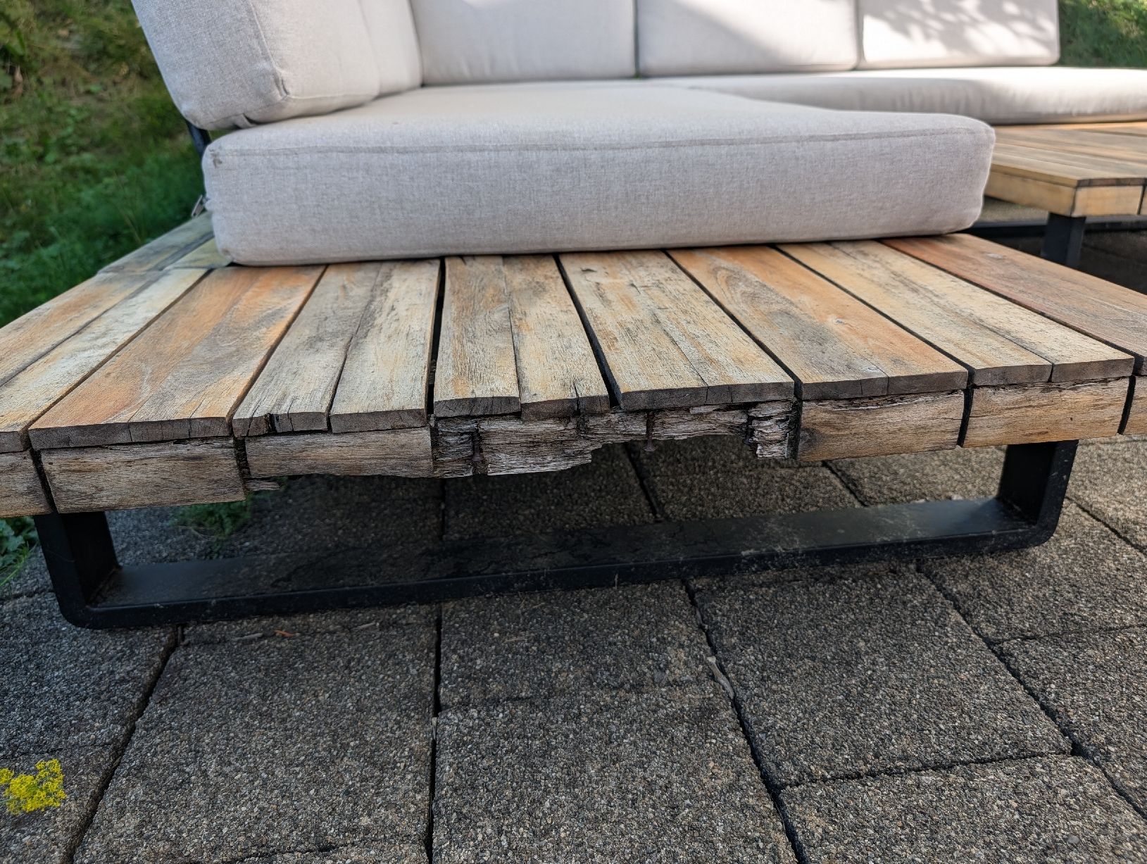 Sofas: Garten Lounge  – Gebraucht aus Appenzell Meister. von Chrenz1 2