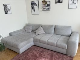Ecksofa hellgrau zum Ausziehen, gebrauchter Zustand