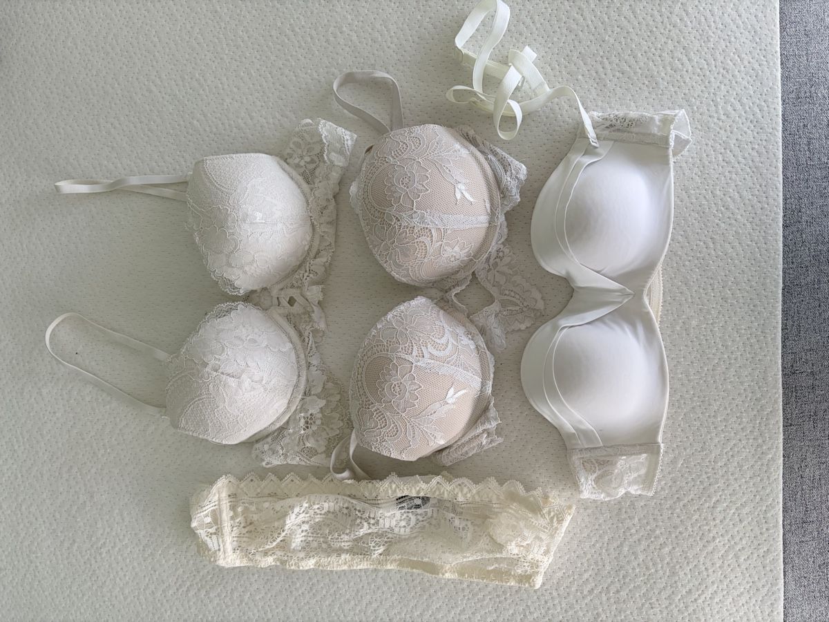 Sonstige Unterwäsche: Lot de soutien-gorge 90A – Gebraucht aus Champlan von Ger77 5
