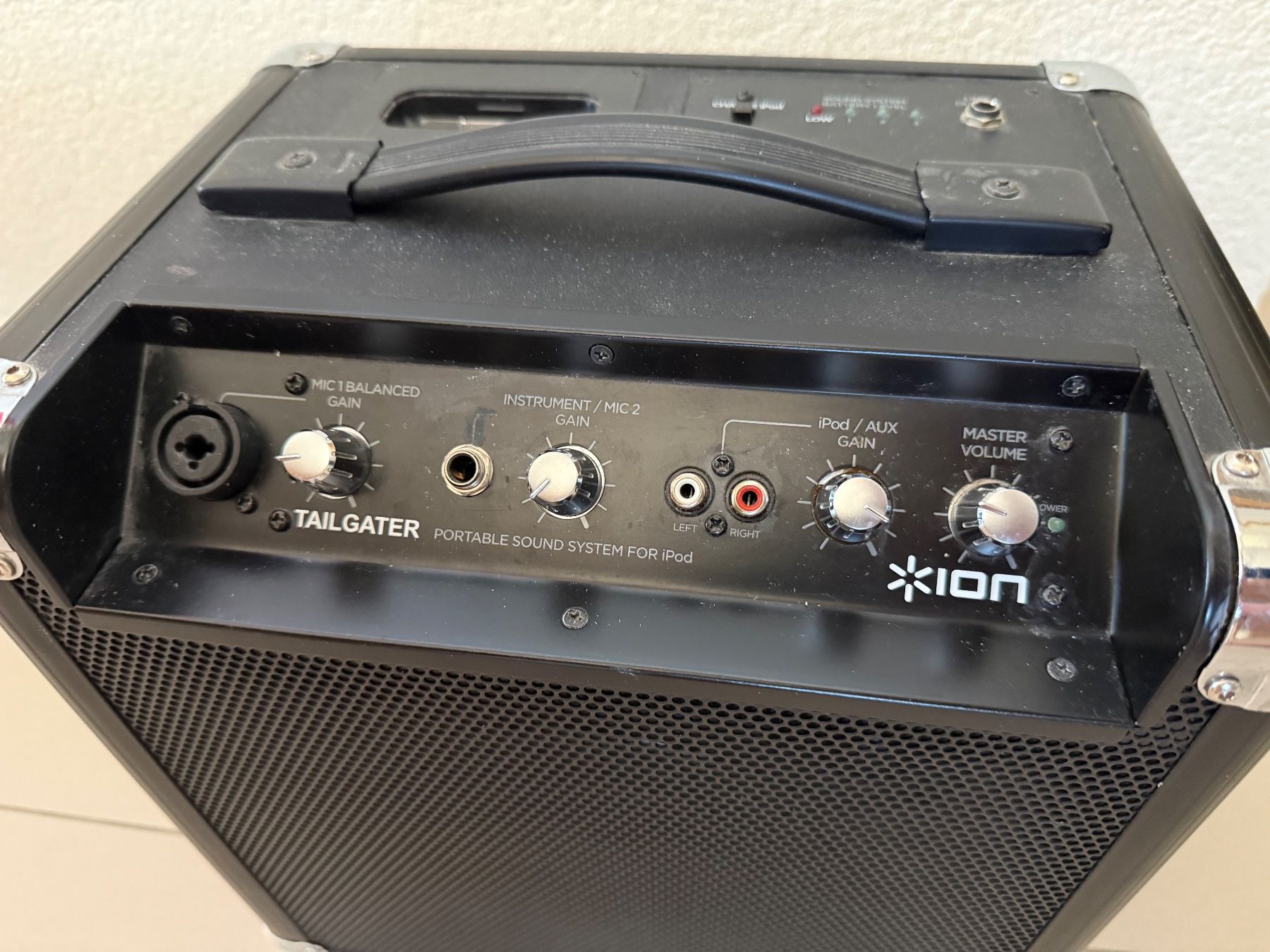 Lautsprecher: Ampli enceinte Ion Tailgater / haut-parleur – Gebraucht aus Morrens VD von YannD02 2