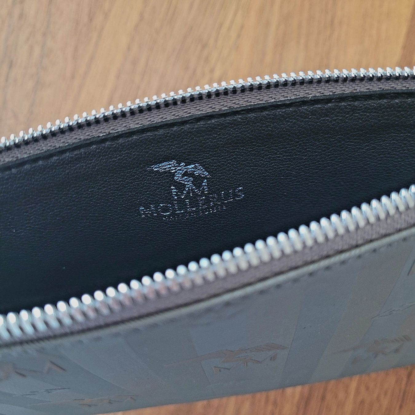 Altro in  Abbigliamento & Accessori: Mollerus Dokumentenbörse grau – Nuovo e nell'imballaggio originale da Meilen venduto da Jakob26 4