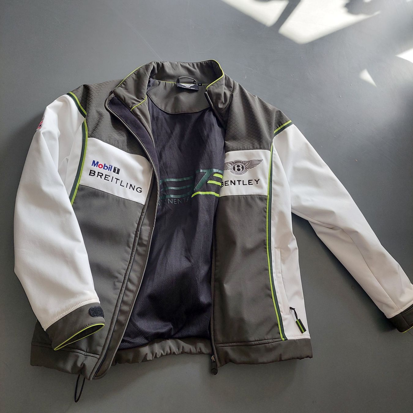 Giacche & Cappotti: Bentley Jacke Gr.M – Usato da Ermenswil venduto da Ingram0
