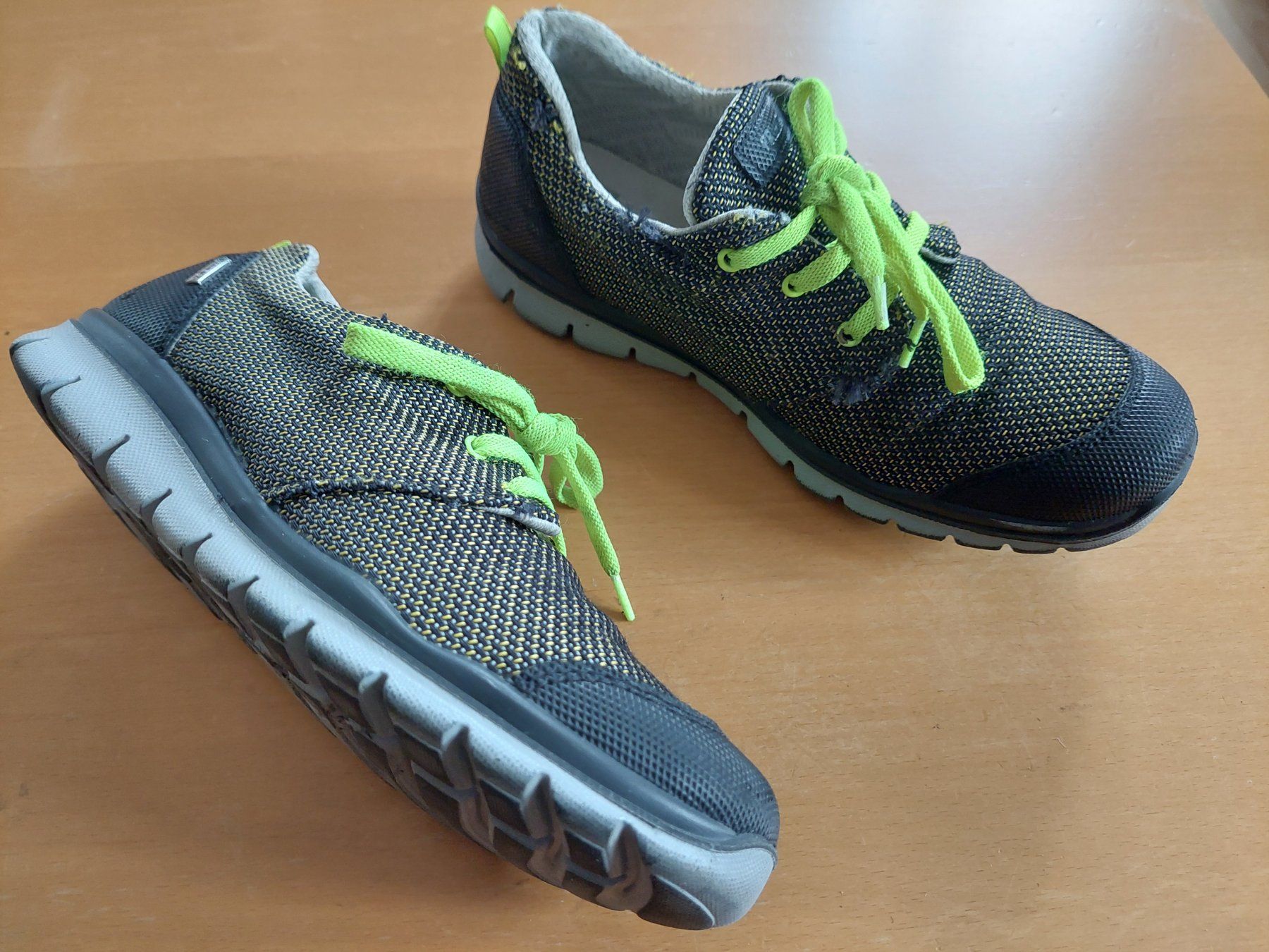 Primigi Scarpe per ragazzi: Primigi schuhe Gr.37 – Usato da Zürich venduto da meymano 5