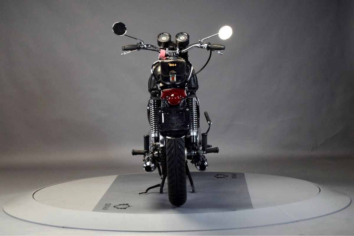 Strada: BSA A65 Lightning 03/1971  restaurata – Usato da Paradiso venduto da Lorenzo-64 6