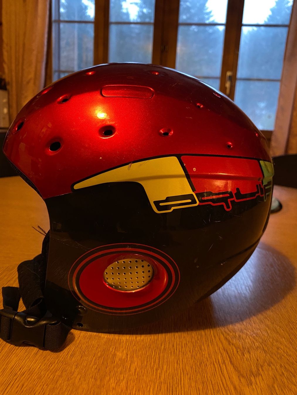 Salomon Caschi: Skihelm – Usato da St. Silvester venduto da Redneck83 1