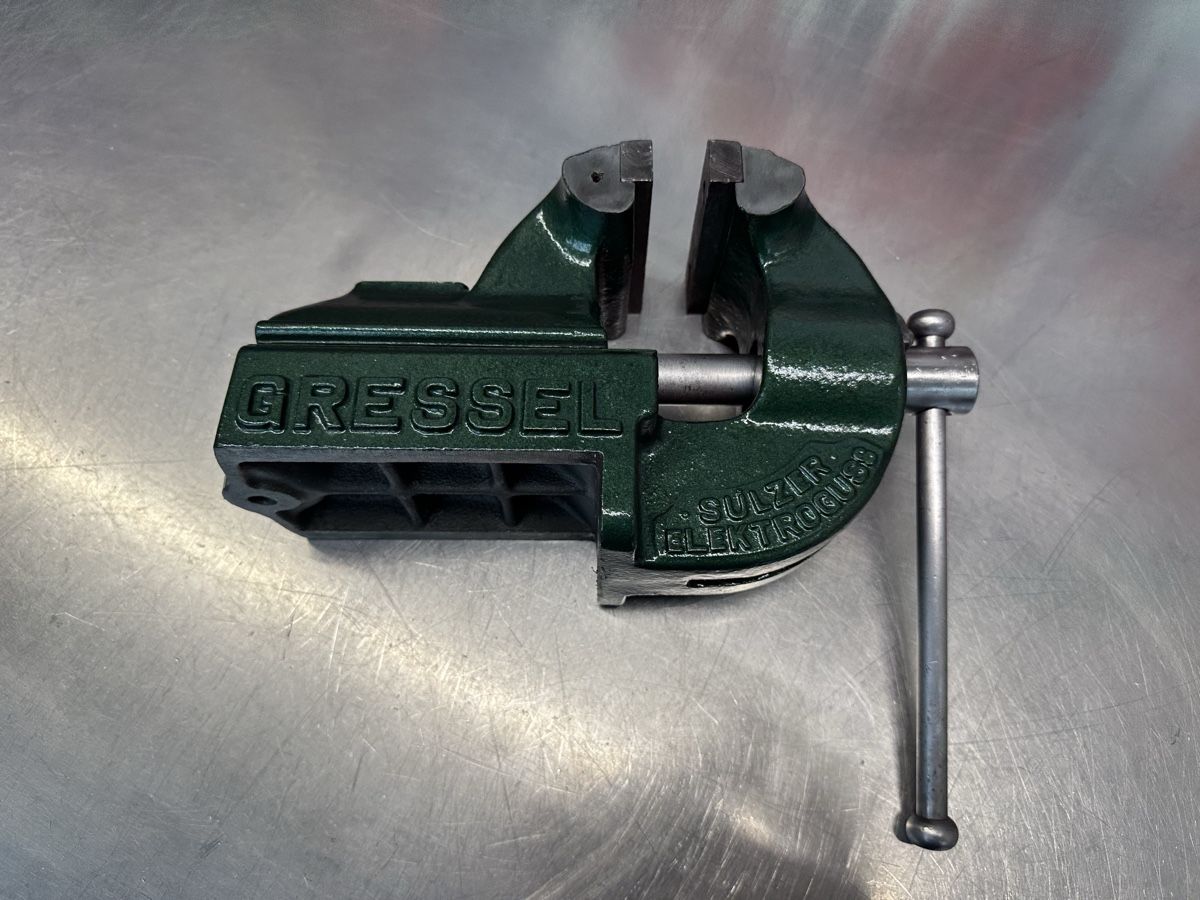 Gressel Alle Werkzeuge: Gressel Schraubstock 100mm – Gebraucht aus Schwende von weesli 4