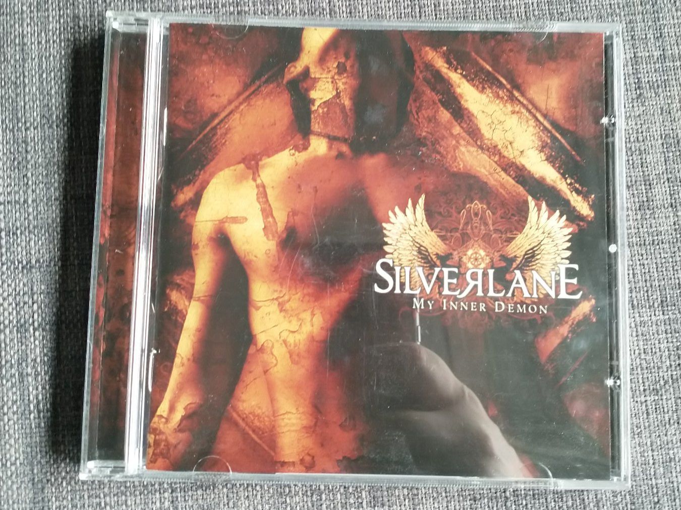 CD: Silverlane - My Inner Demon – Usato da Basel venduto da sim_qd8z
