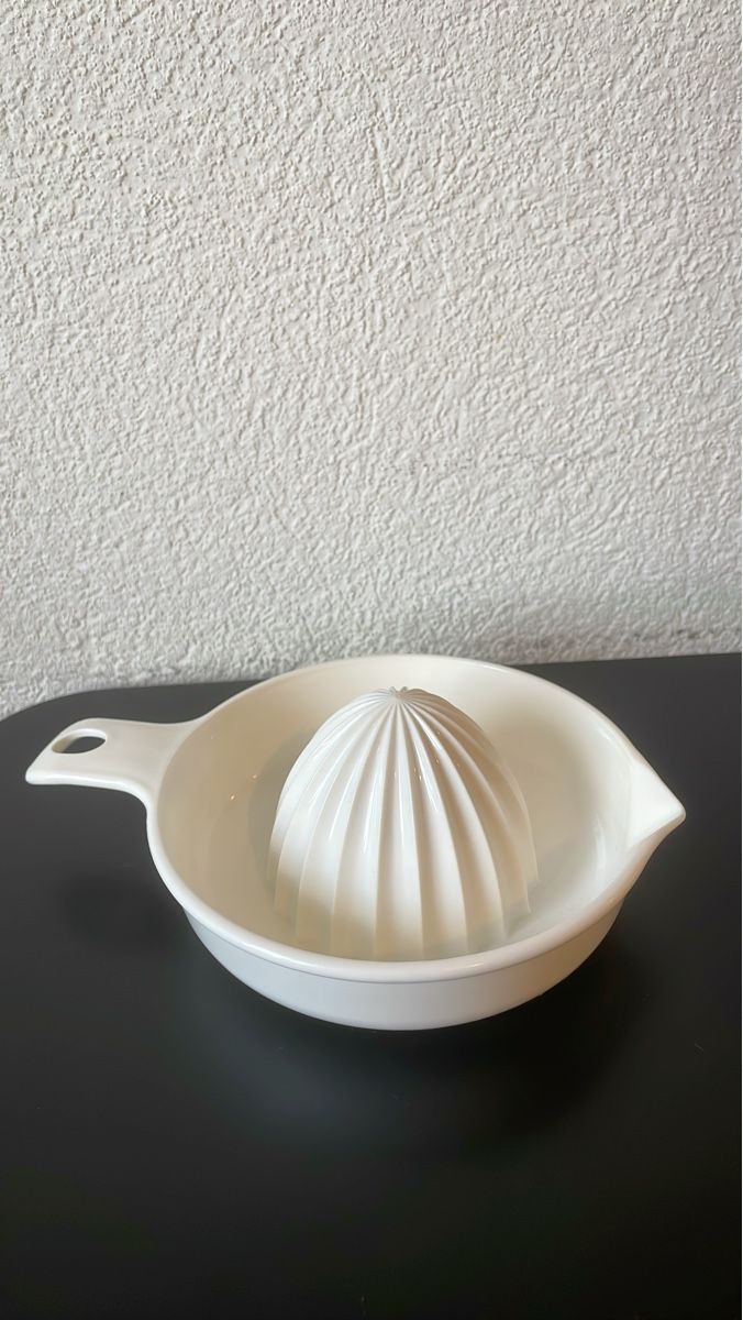 Küchengeräte: Greapefruit presse weiss mit Griff – Neu (gemäss Beschreibung) aus Zürich von Hikaru07Japan