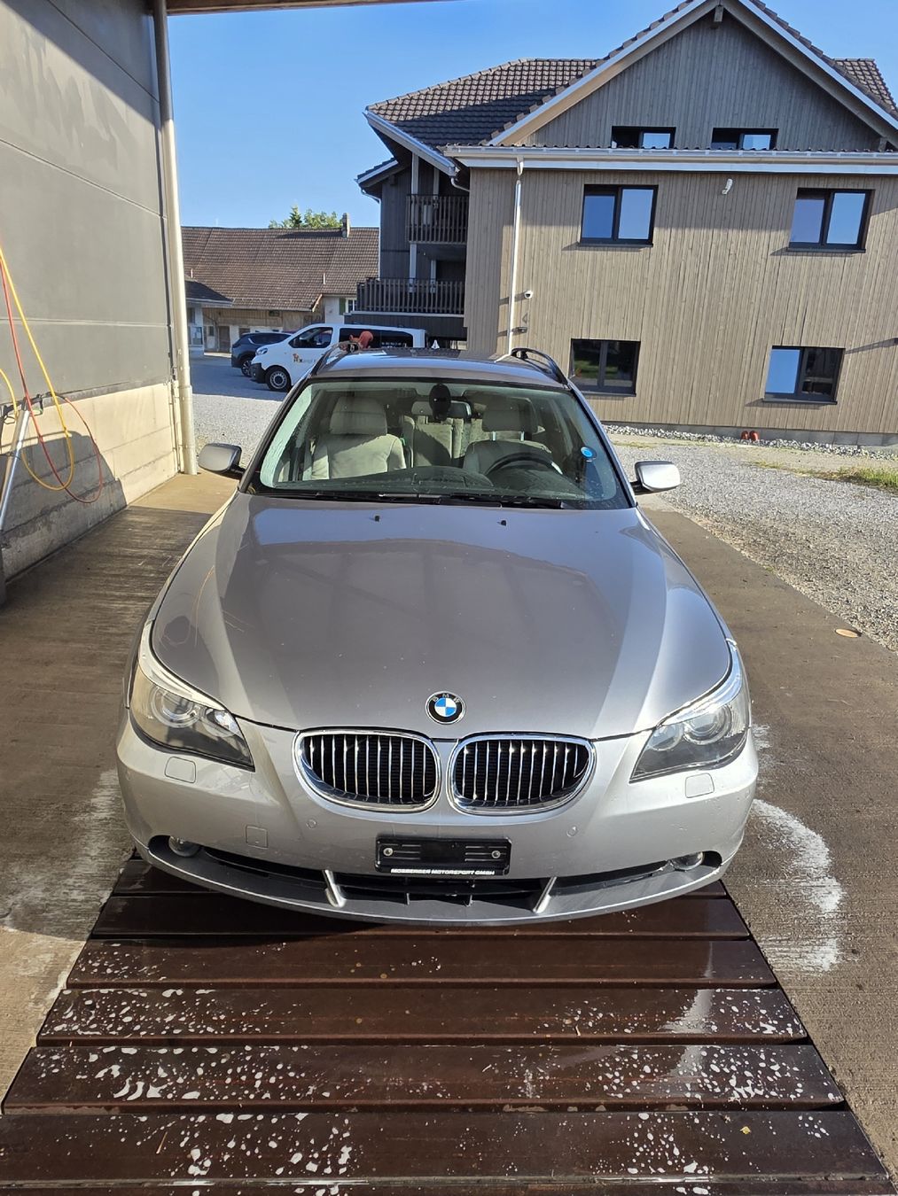 BMW Automobili: BMW 530xd 2006 – Usato da Raperswilen venduto da BojcK 1