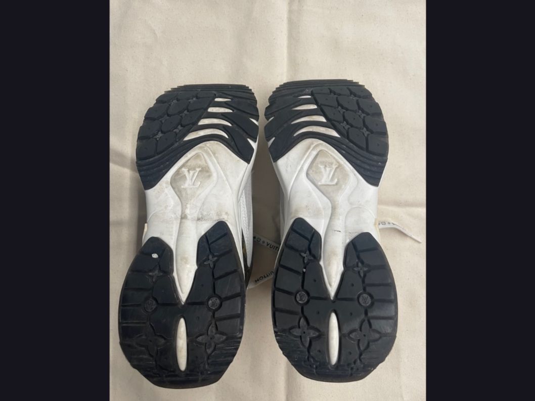 Louis Vuitton Chaussures femmes: Louis Vuitton Designer-Sneakers – D'occasion à Zug par gil_tnc7 2