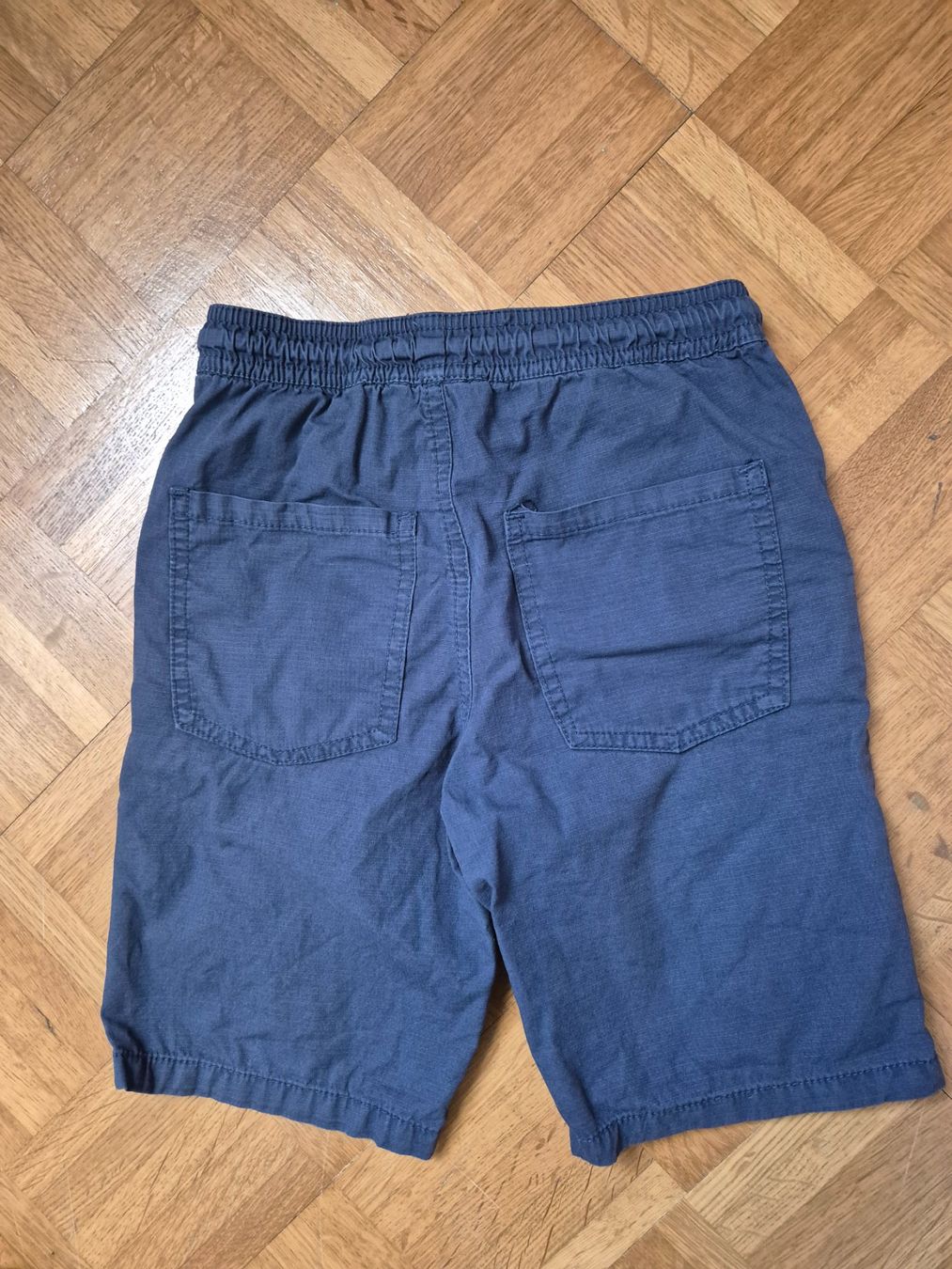 Pantaloni: Shorts dunkelblau, Gr. 110 – Usato da Dietikon venduto da grafad 1