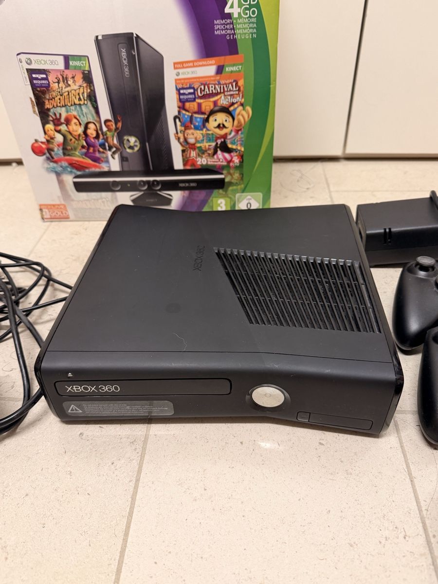 Microsoft Console: Xbox 360 Kinect Konsole mit 3 Controllern – Usato da Gockhausen venduto da max_t9mh 1