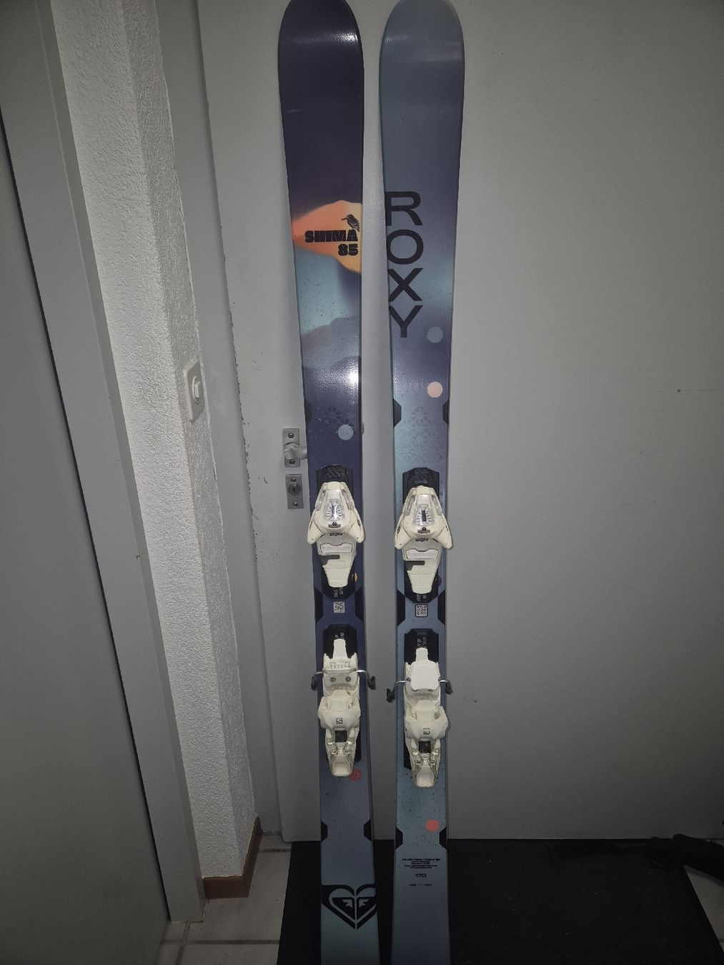 Roxy Sci: Ski Roxy Shima 85 170 cm – Nuovo (secondo la descrizione) da Porrentruy venduto da jer_6hmq
