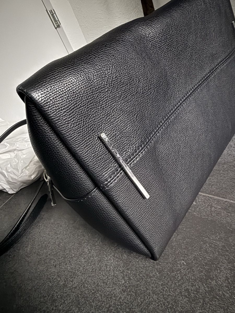Hugo Boss Borse da donna: Hugo Boss Businesstasche/ Reisetasche – Usato da Ebikon venduto da nat_jzh5 3