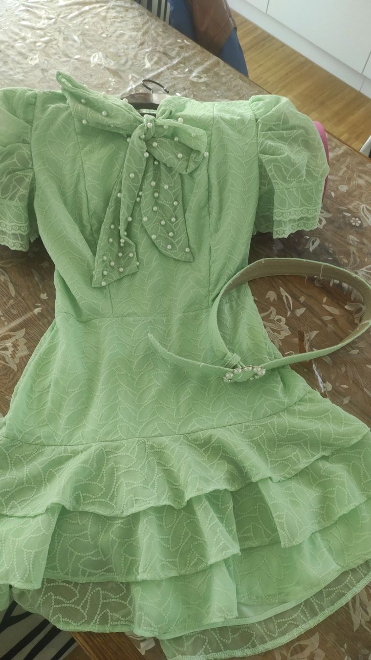 Vestiti: vestito elegante – Usato da Regensdorf venduto da LilianMaurer