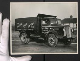 Fotografie Lastwagen Morris mit Hamshaw 