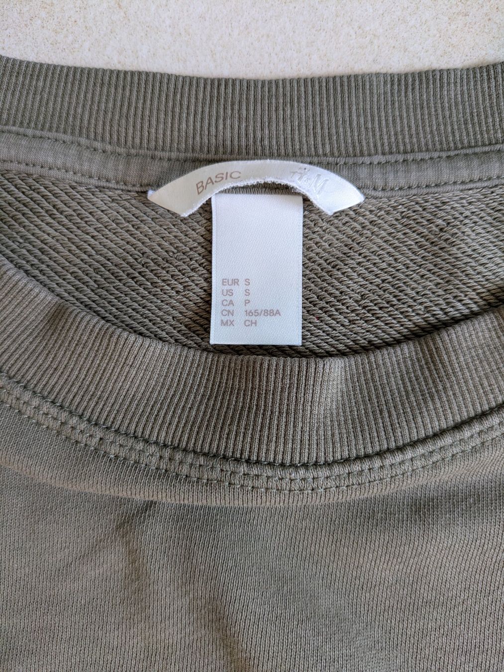 H&M Maglioni & Felpe: Sweatshirt "H&M Basic" Gr. S – Usato da Bonstetten venduto da Scoutinggirl 1