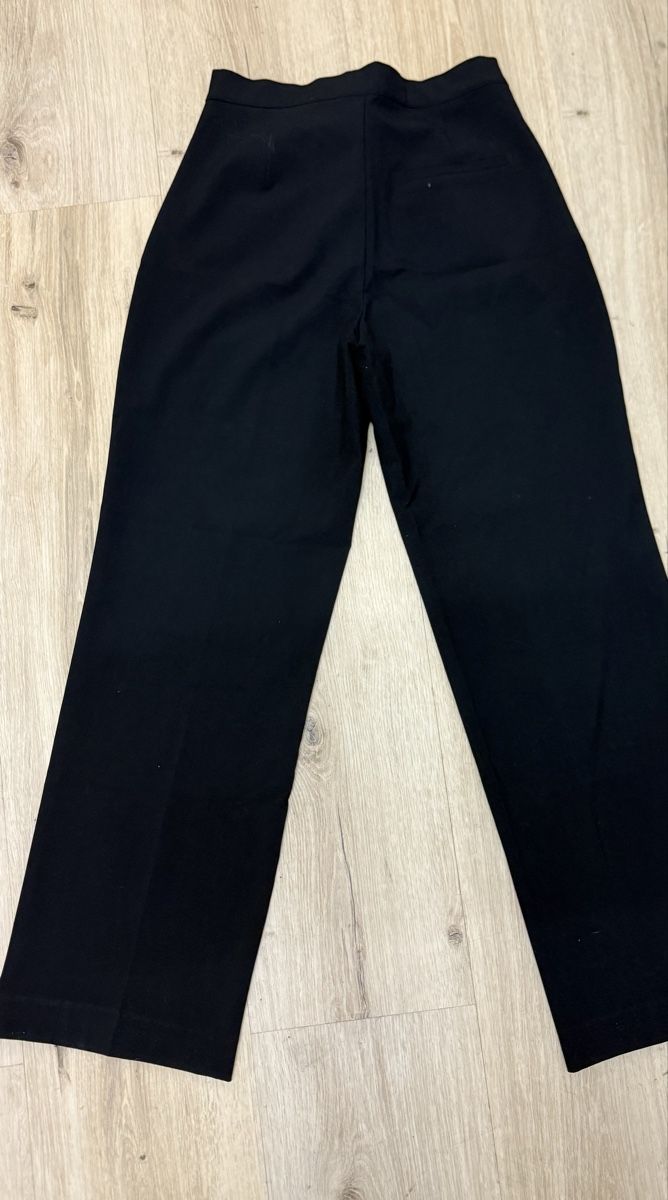 Pantaloni: Elegante, schwarze Stoffhose, Grösse M – Usato da Kölliken venduto da Vivii01 2
