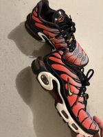 Nike air max plus sisterhood gr 37.5 in gutem Zustand,